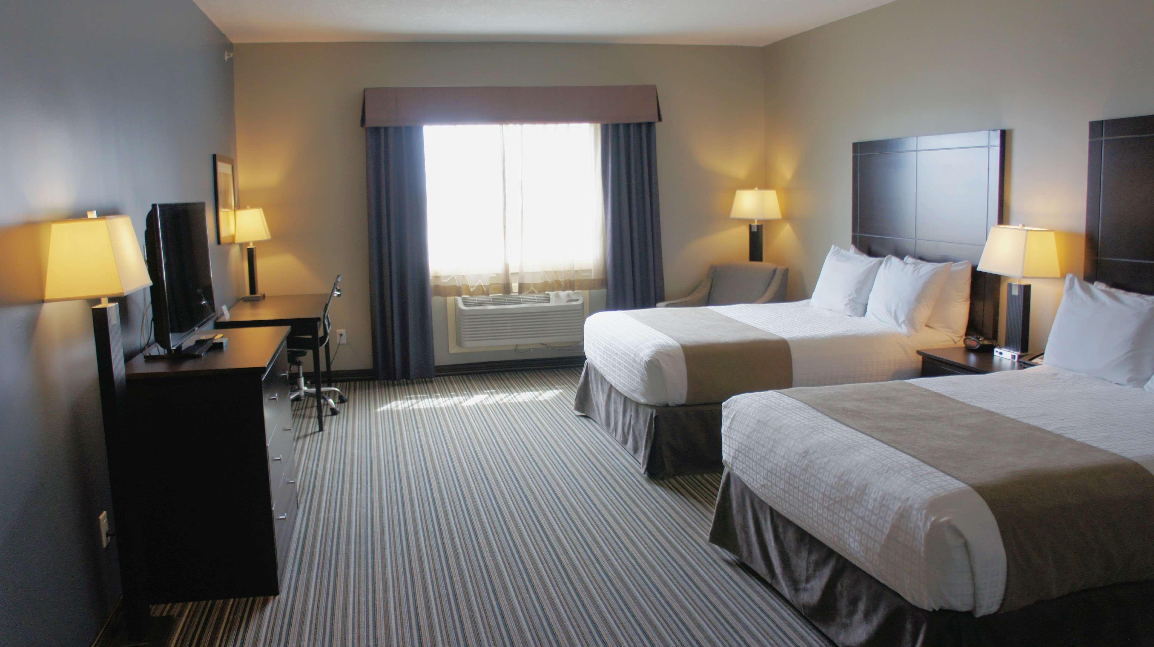 Best Western Plus Fort Saskatchewan Inn & Suites Buitenkant foto