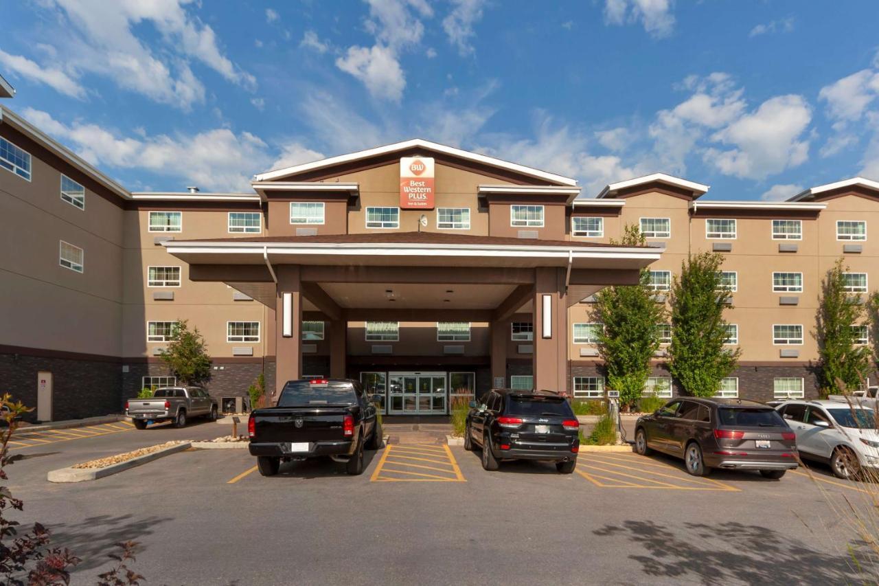 Best Western Plus Fort Saskatchewan Inn & Suites Buitenkant foto
